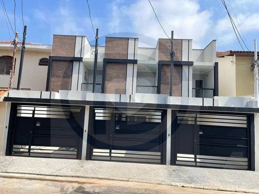 Sobrado à venda, com 3 quartos